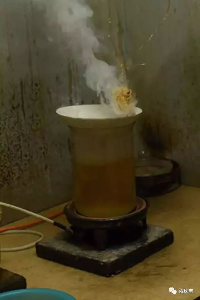 首飾手工黃金費錢多少_黃金首飾手工費一般多少錢_黃金首飾手工費多少錢