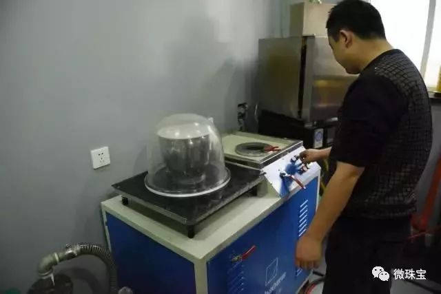 首飾手工黃金費錢多少_黃金首飾手工費多少錢_黃金首飾手工費一般多少錢