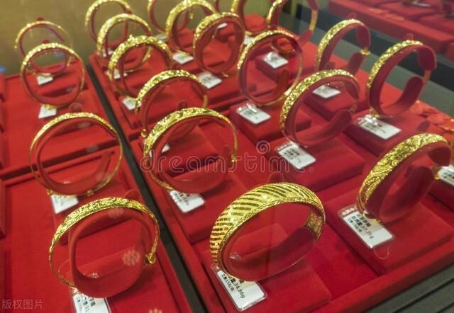 黃金鉑金價格今天多少一克_黃金鉑金價格實(shí)時行情_鉑金與黃金價格