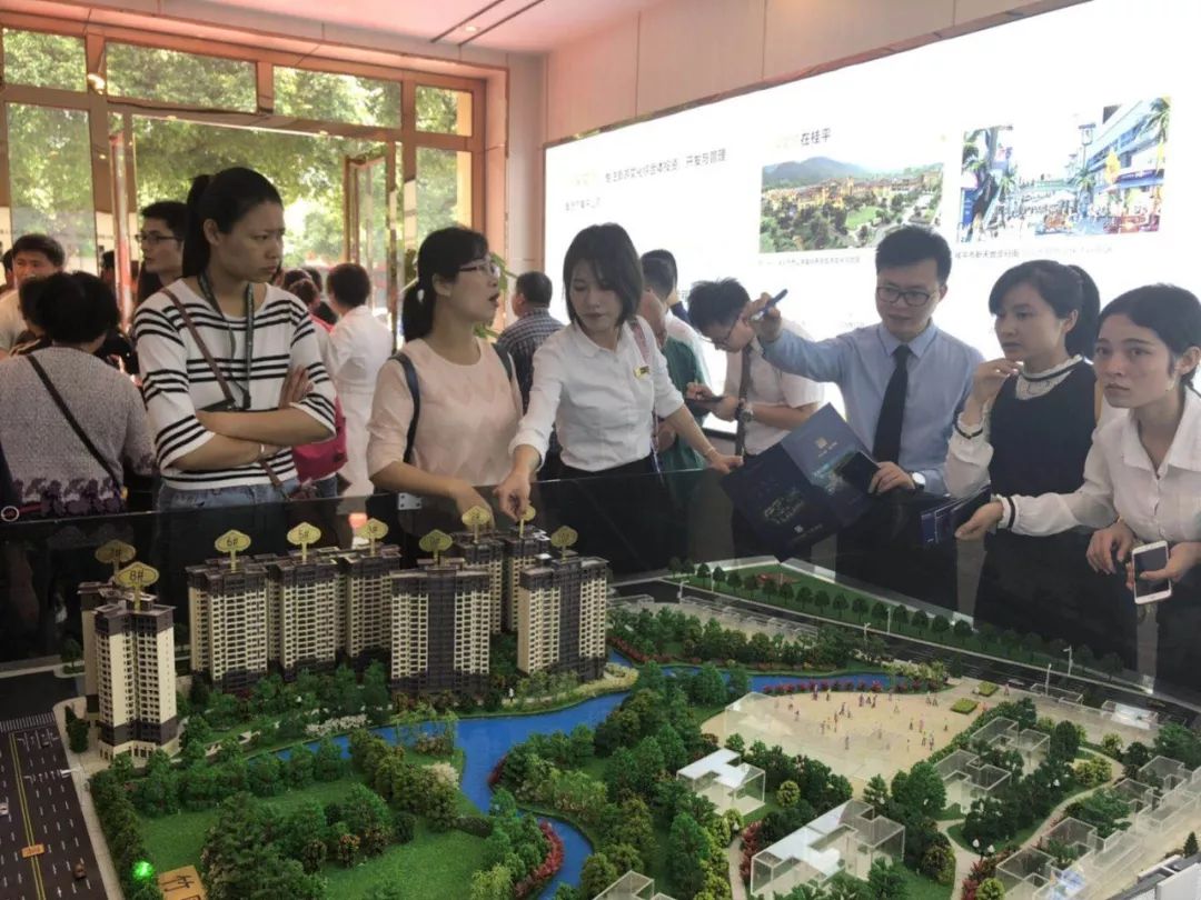 巴馬長壽村樓房多少錢一平米_廣西巴馬長壽村房屋出售_廣西巴馬長壽村的房價